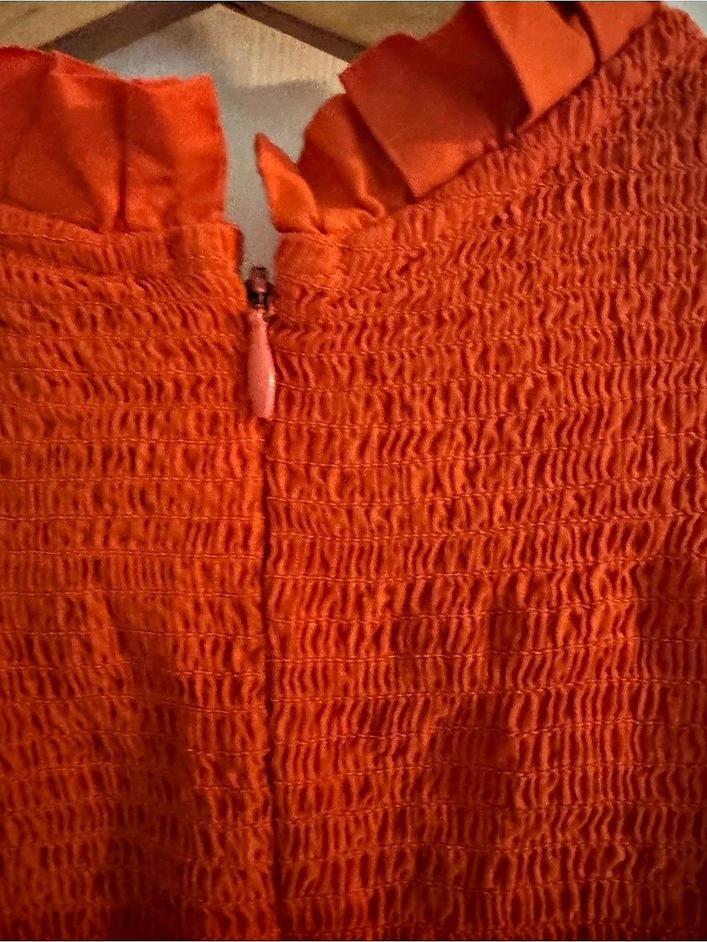 Farm Rio Orange Smocked Ruffle Blouse Size Medium - Picture 10 of 12